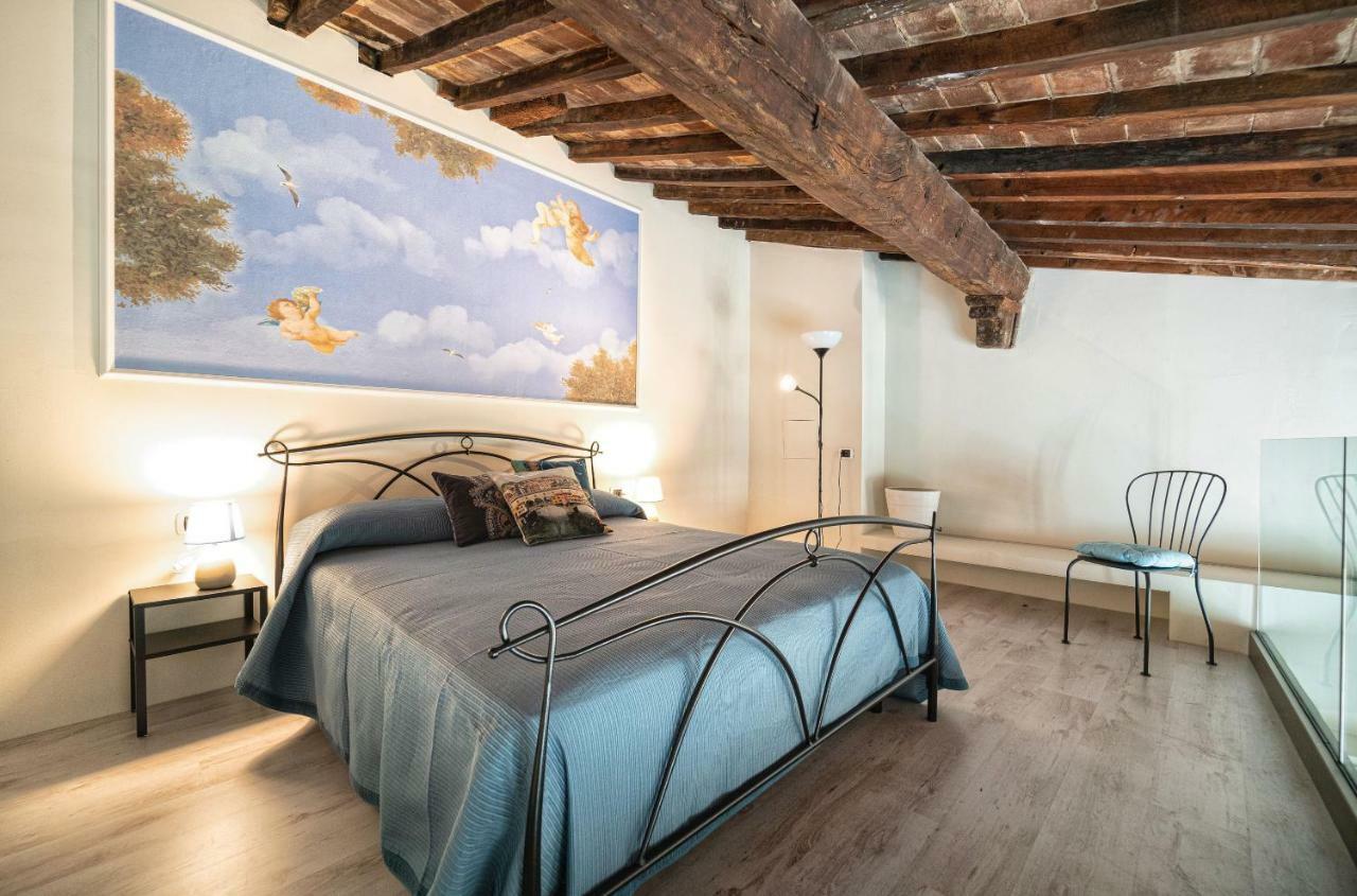 Cavour Suite Mezzanine By 360Rentals Firenze Bagian luar foto